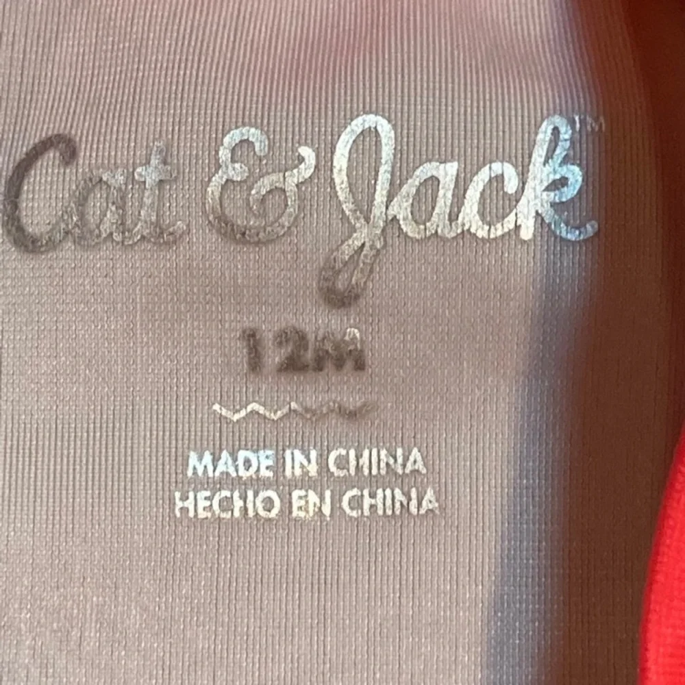 Cat and Jack rashguard swimsuit 12‎ months